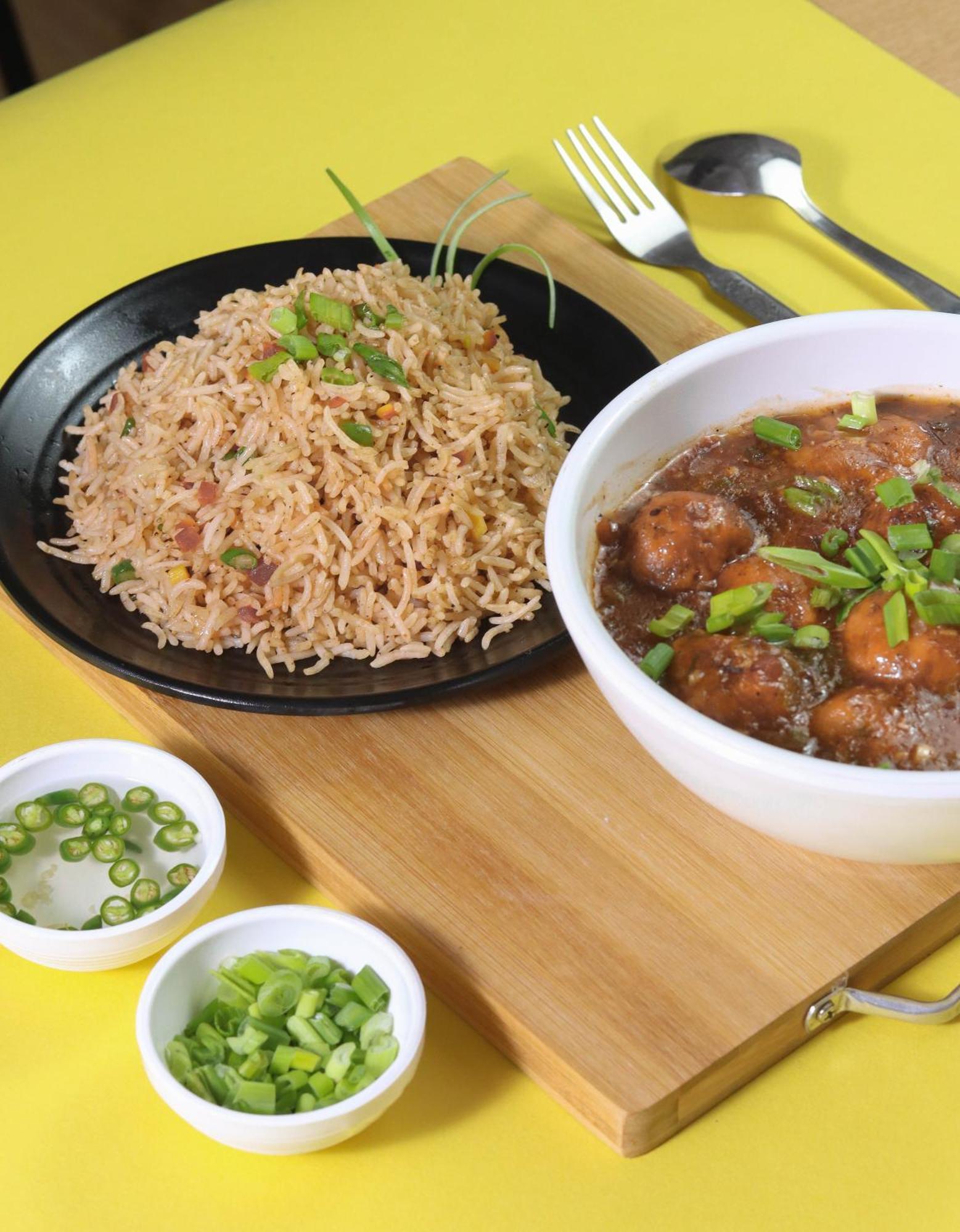 Aamantran Residency Hotel, Sohna Road, Sector 49, Gurugram 구르가온 외부 사진